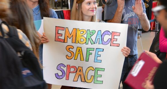 Students demonstrate against unsafe space messages at Carleton University Sept. 8, 2014. (Image: Sam Heaton)