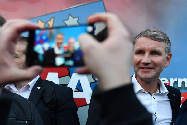 Weissenberger – Inset 8 (above) Weissenberger - Inset 8 (above)